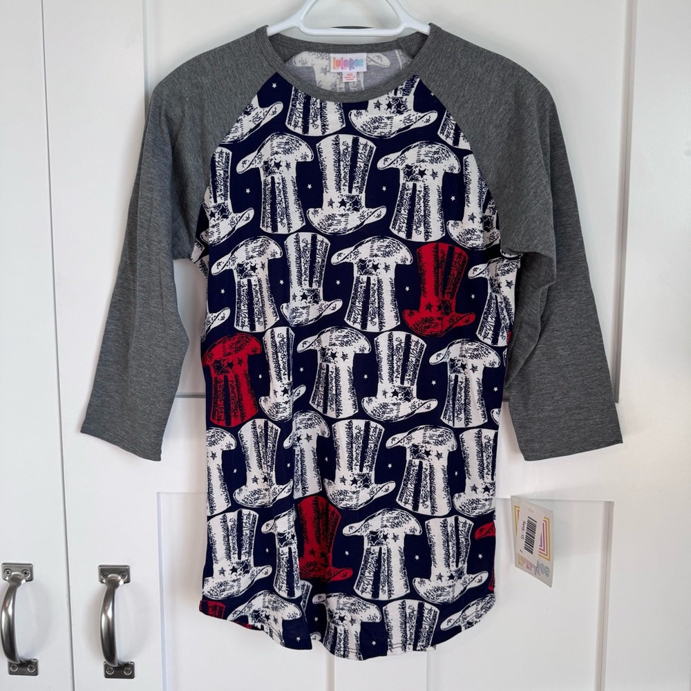 NWT LuLaRoe‎ Randy XS Gray & Patriotic Top Hat Raglan Baseball Shirt 4th of July